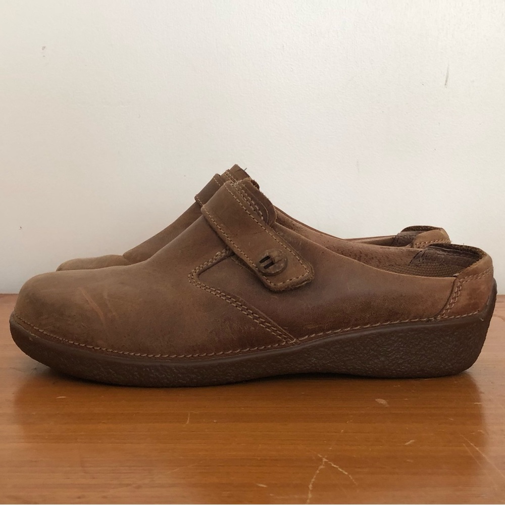 Duluth Trading Co | Adina Leather Clogs - Picture 8 of 15